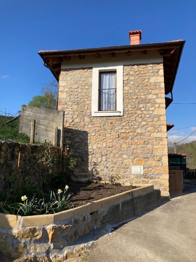 Casa Elena Cangas De Onis Con Wifi Y Parking Gratuito Exterior photo
